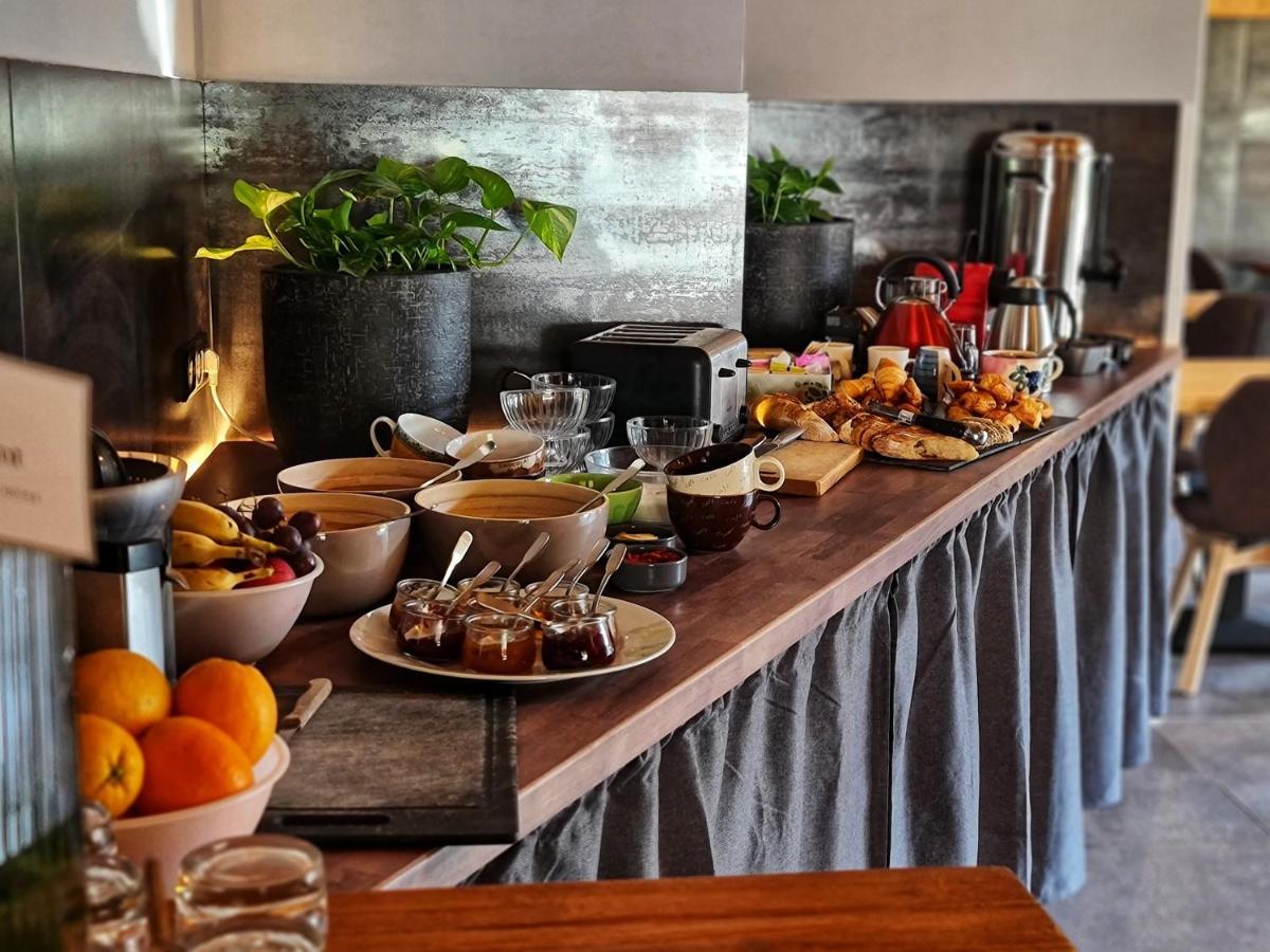 Le Passionnant Hotel Морзин Екстериор снимка